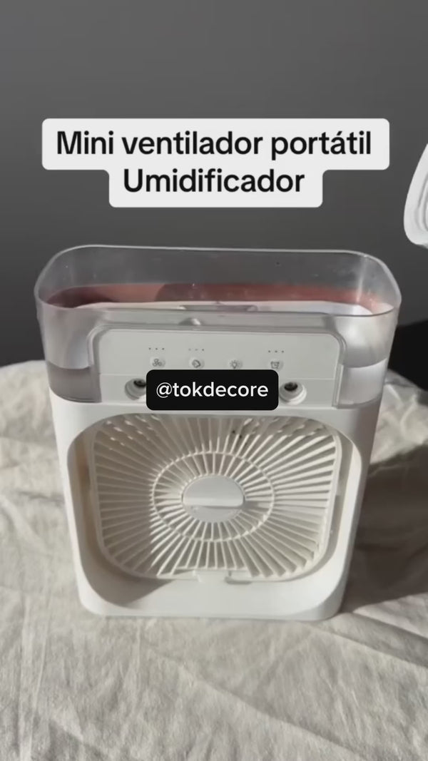 Ventilador Portátil com Spray D’Água